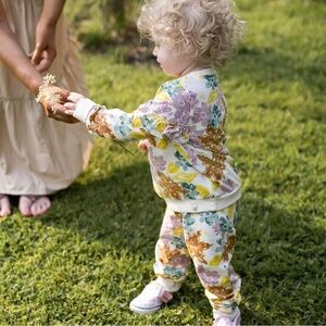 Burt's Bees Baby Girls' Foliage Floral French Terry Top & Pant Set. Size 12M
